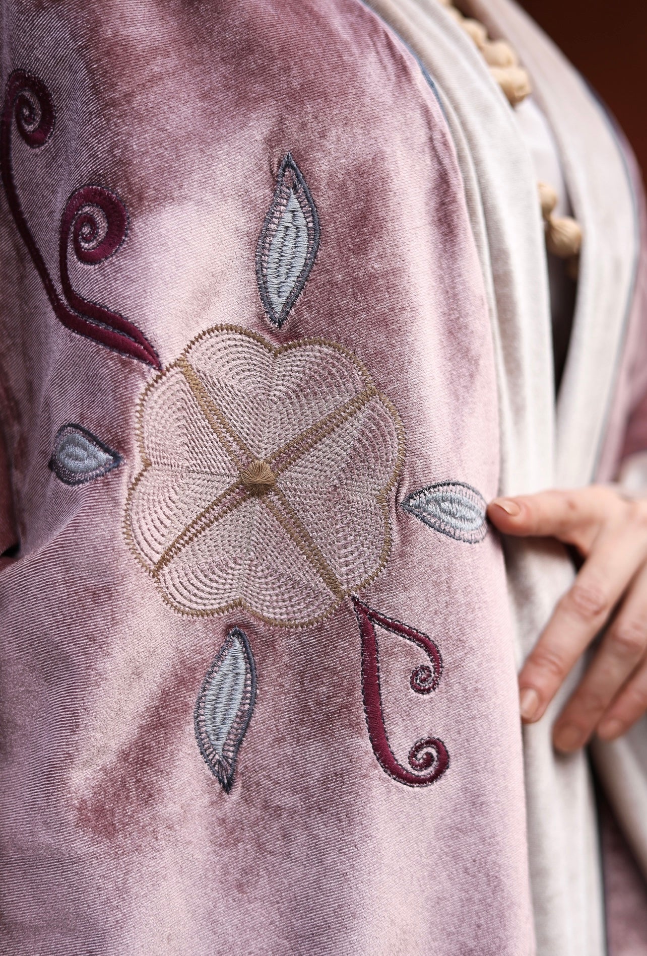 Bordado Velvet Kaftan