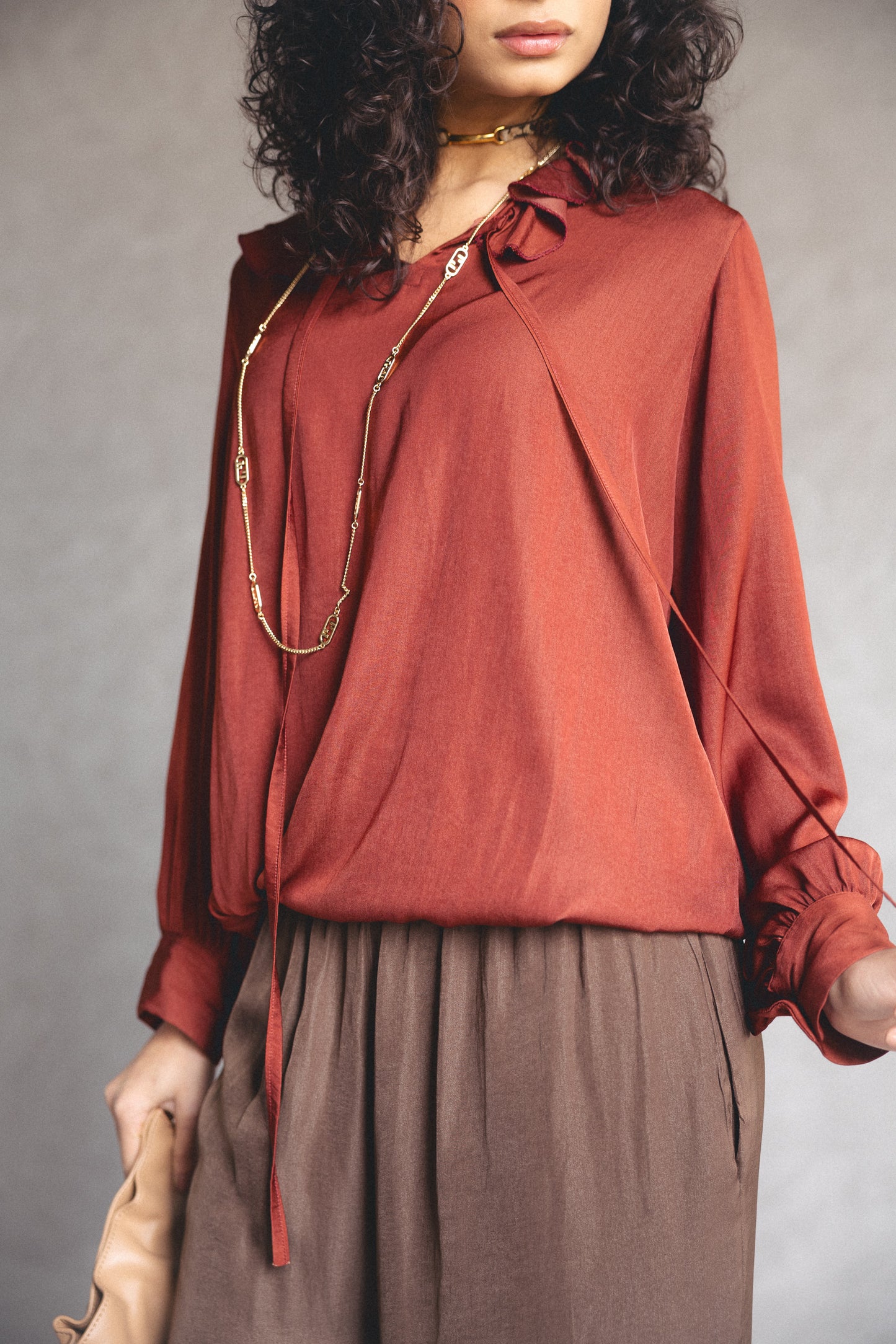Base Ruffle shirt