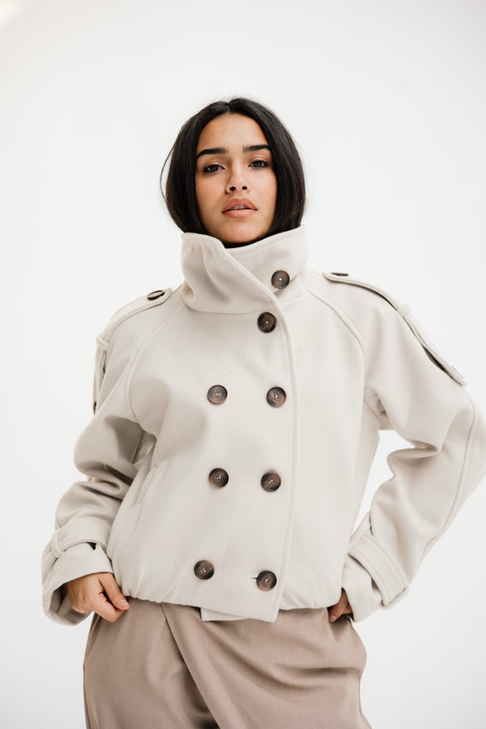 Sleek cropped jacket