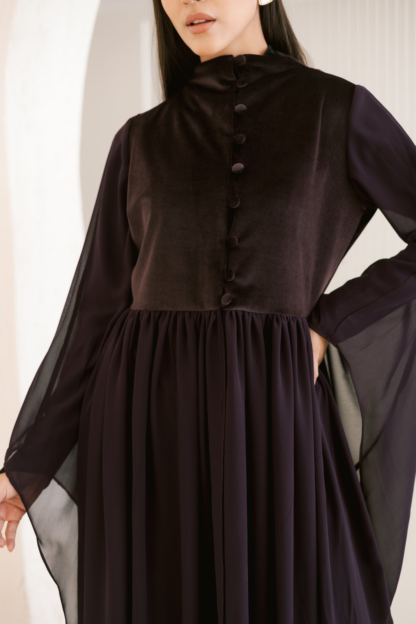 Yaqeen Dress ( NO added belt)