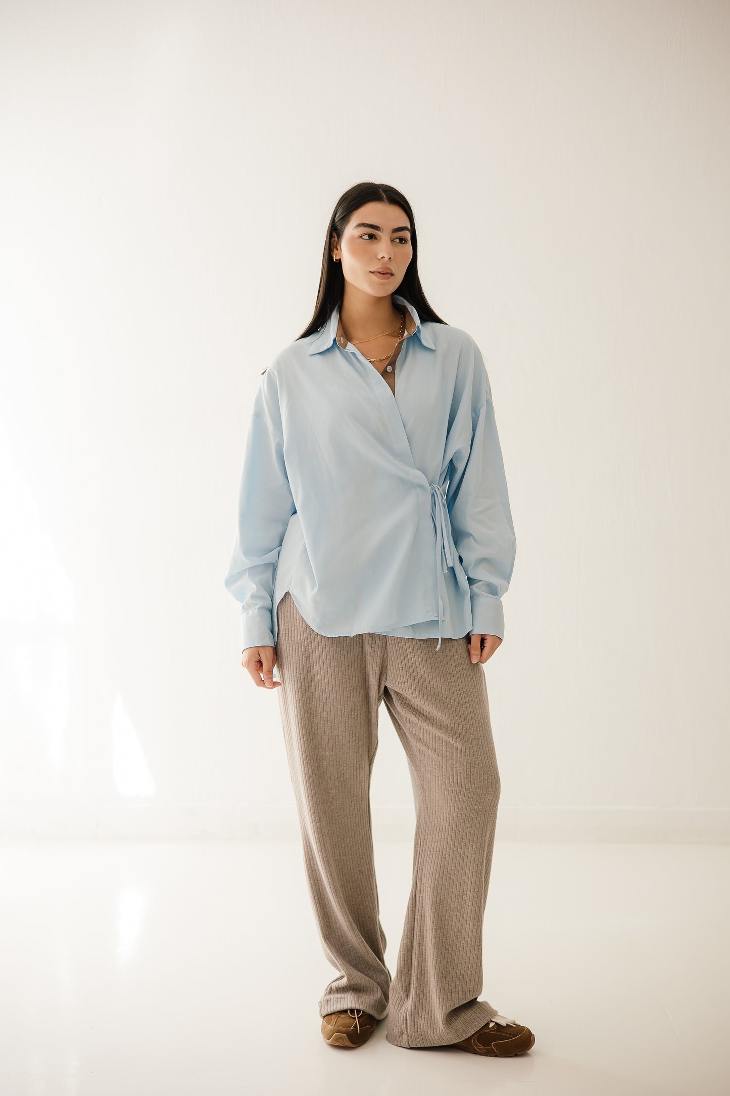 Morph shirt                                    ( comes with LEENO pin)