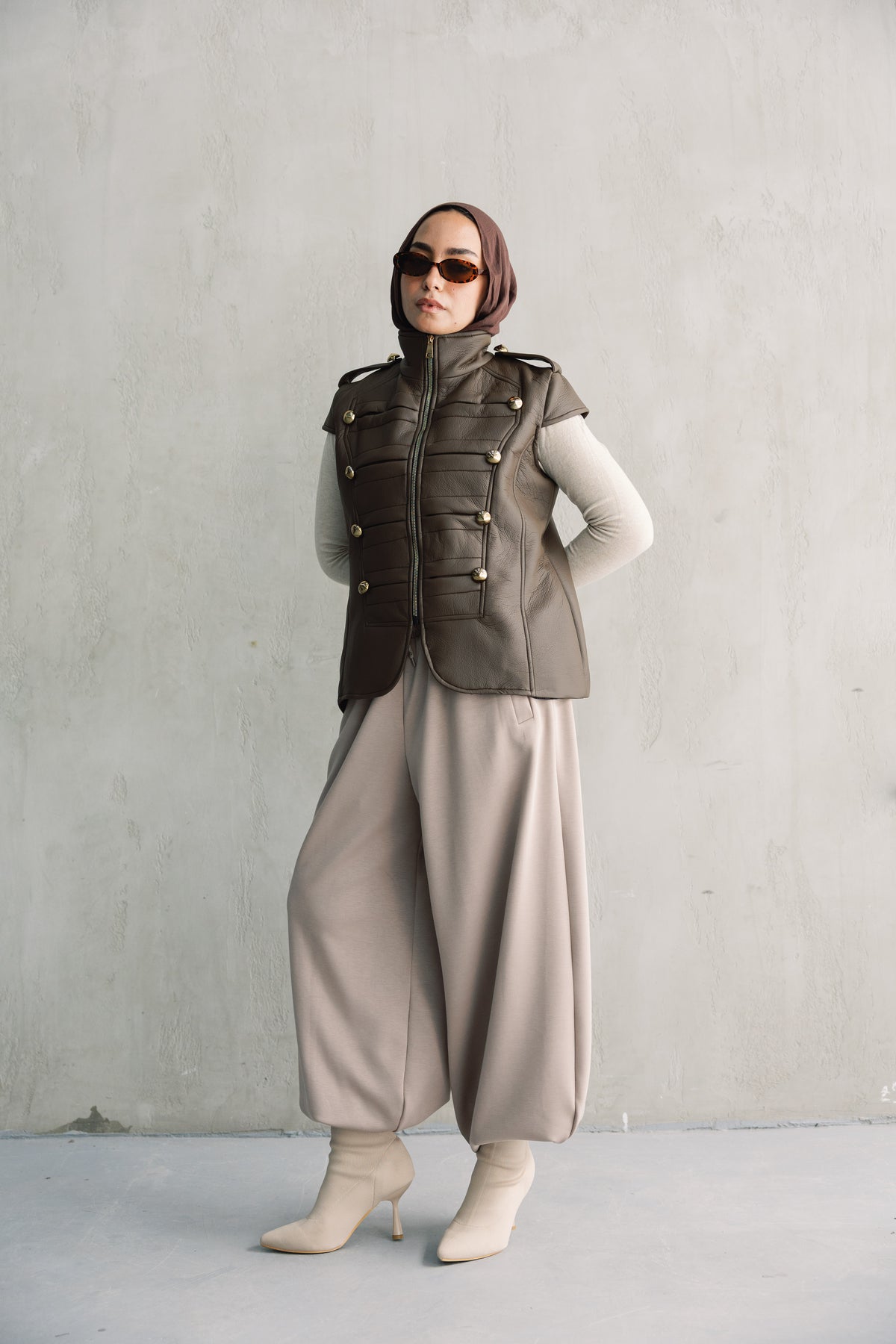 Dare vest