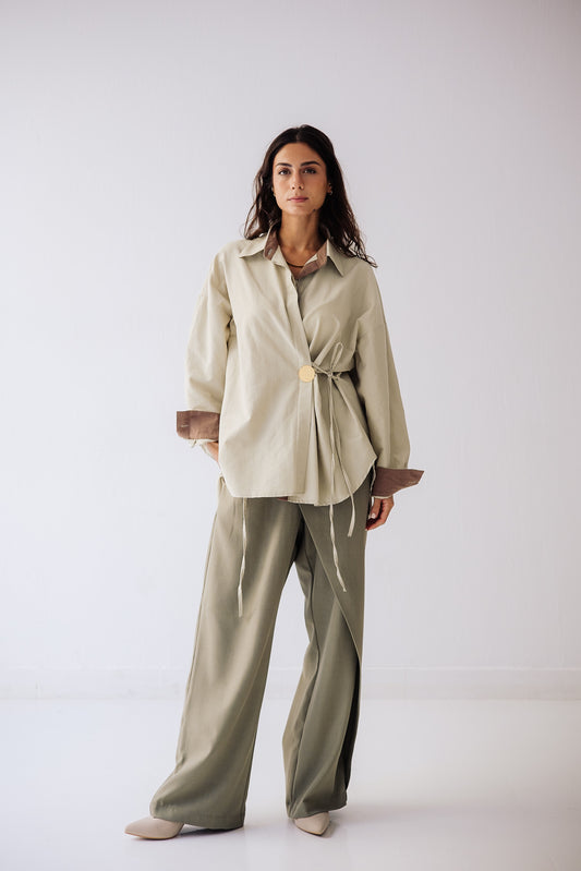 Morph shirt                                    ( comes with LEENO pin)