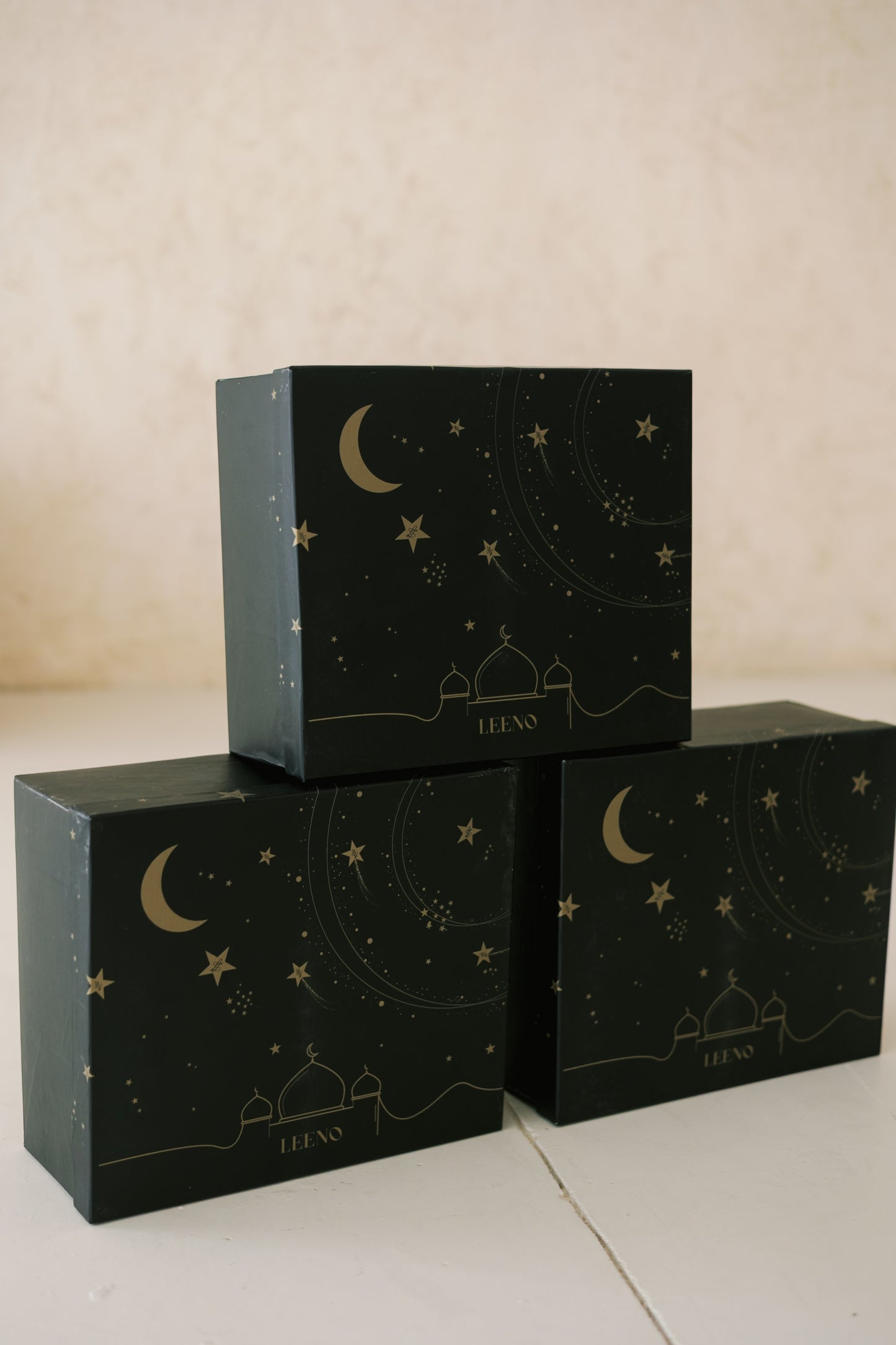 LEENO Gift Box