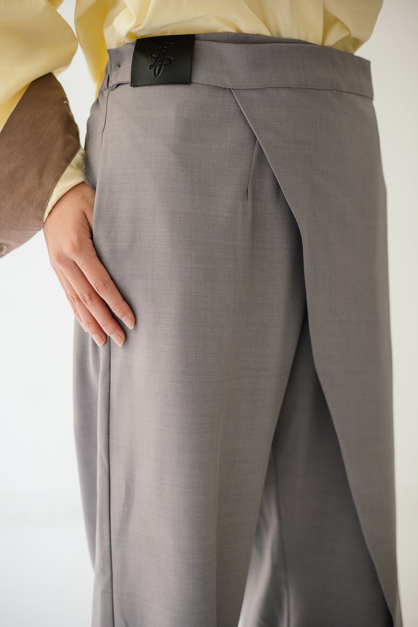 Soft fold pants