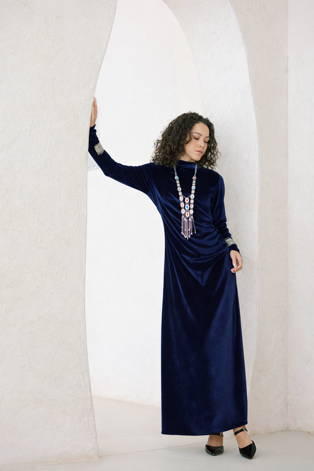 Mawadda velvet dress مَوَدَّة