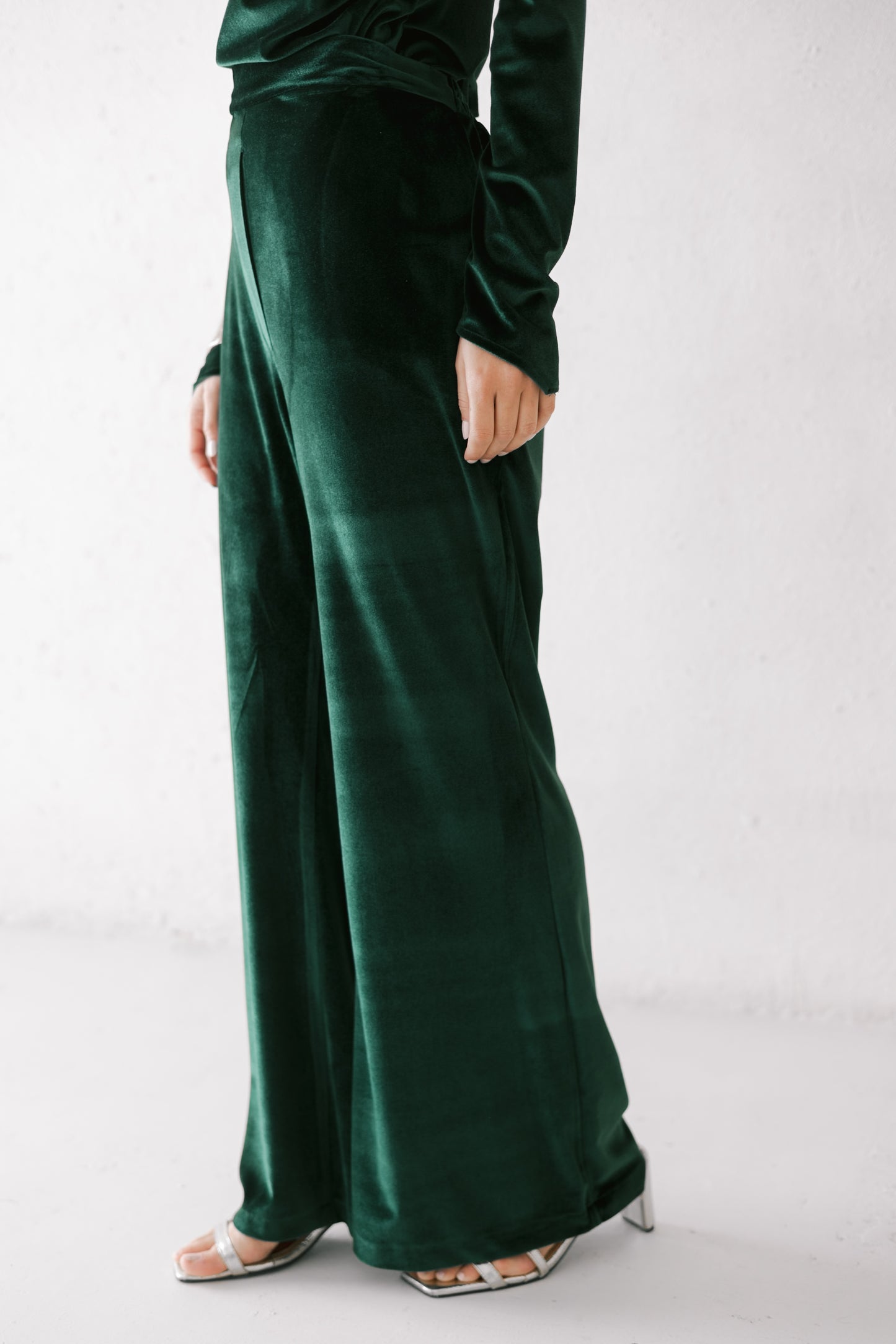 Noor velvet Pants نُور
