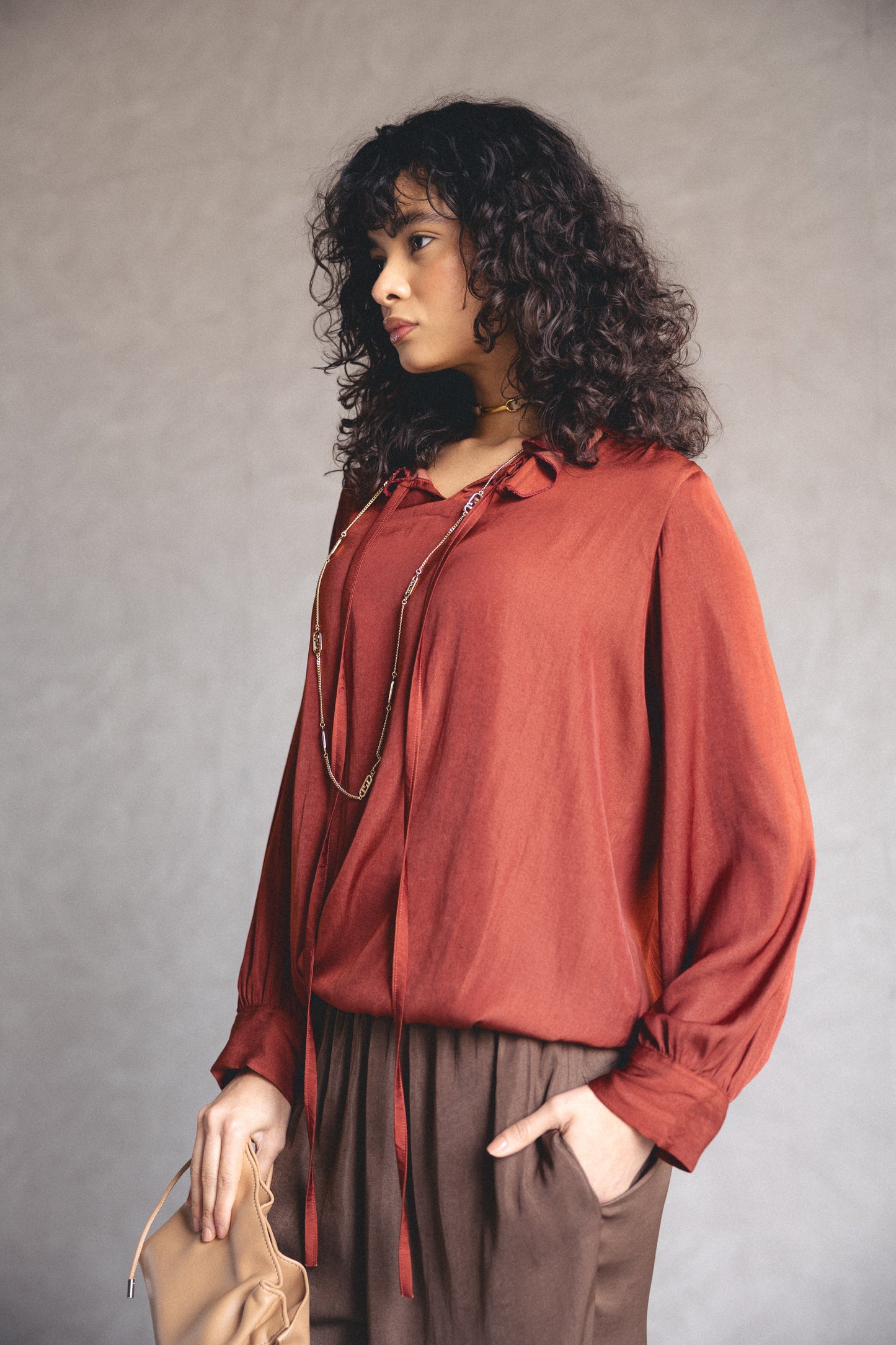 Base Ruffle shirt