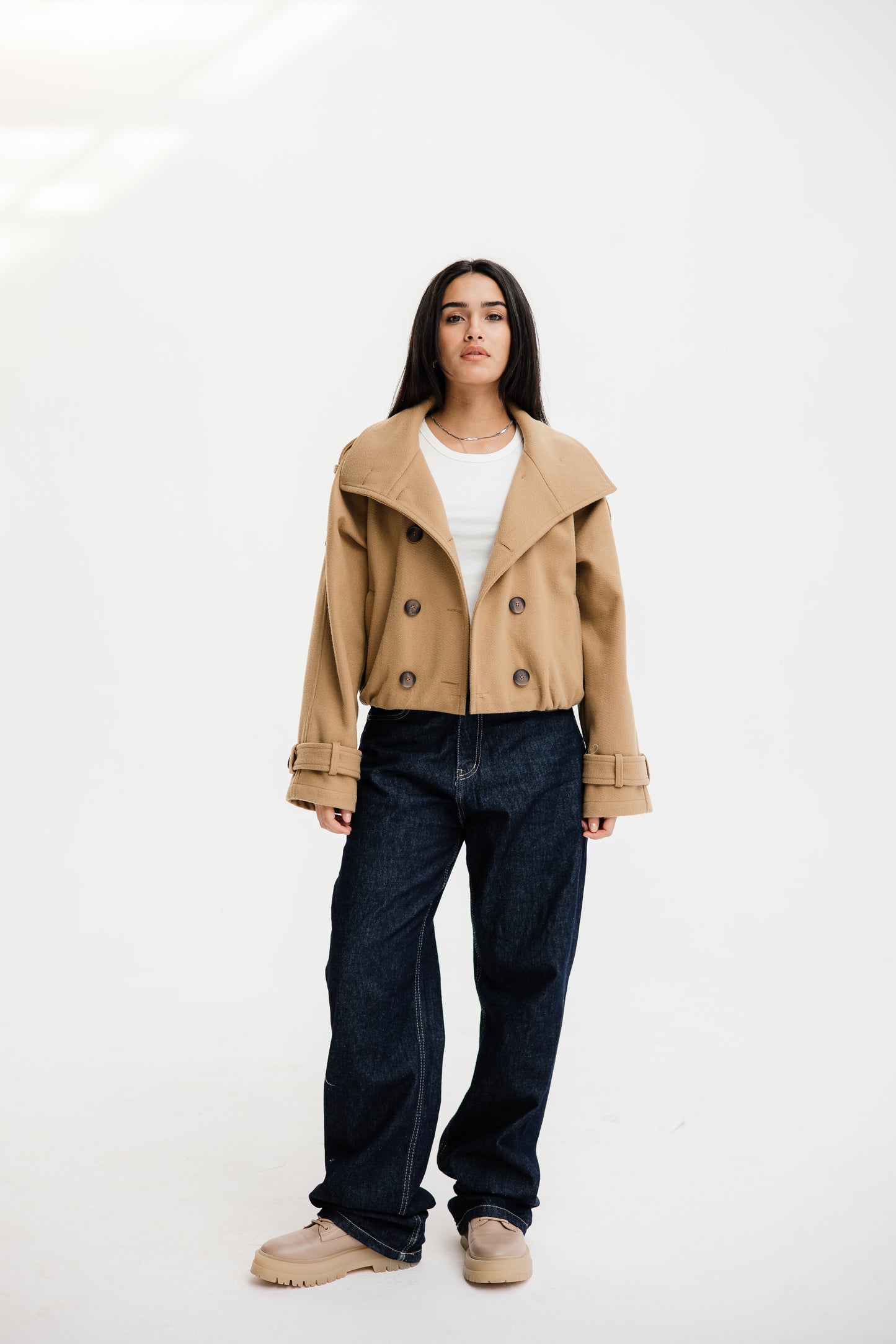 Sleek cropped jacket