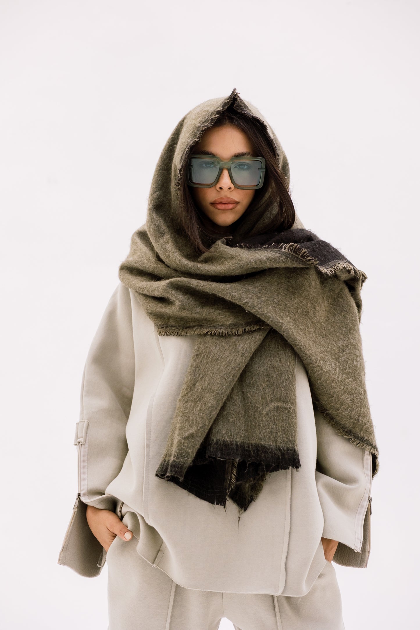 40% FLASH SALE Neo Tracksuit