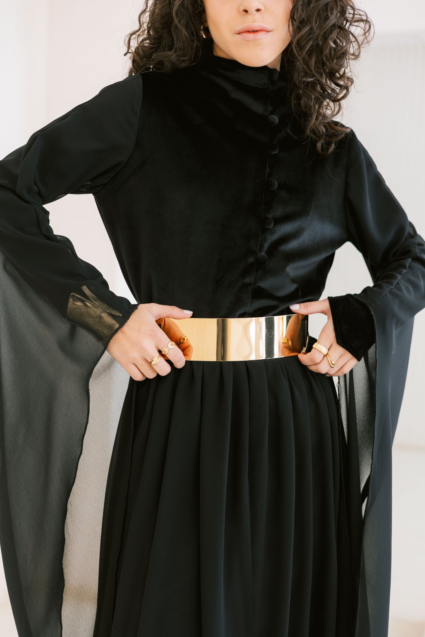 Yaqeen Dress ( NO added belt)