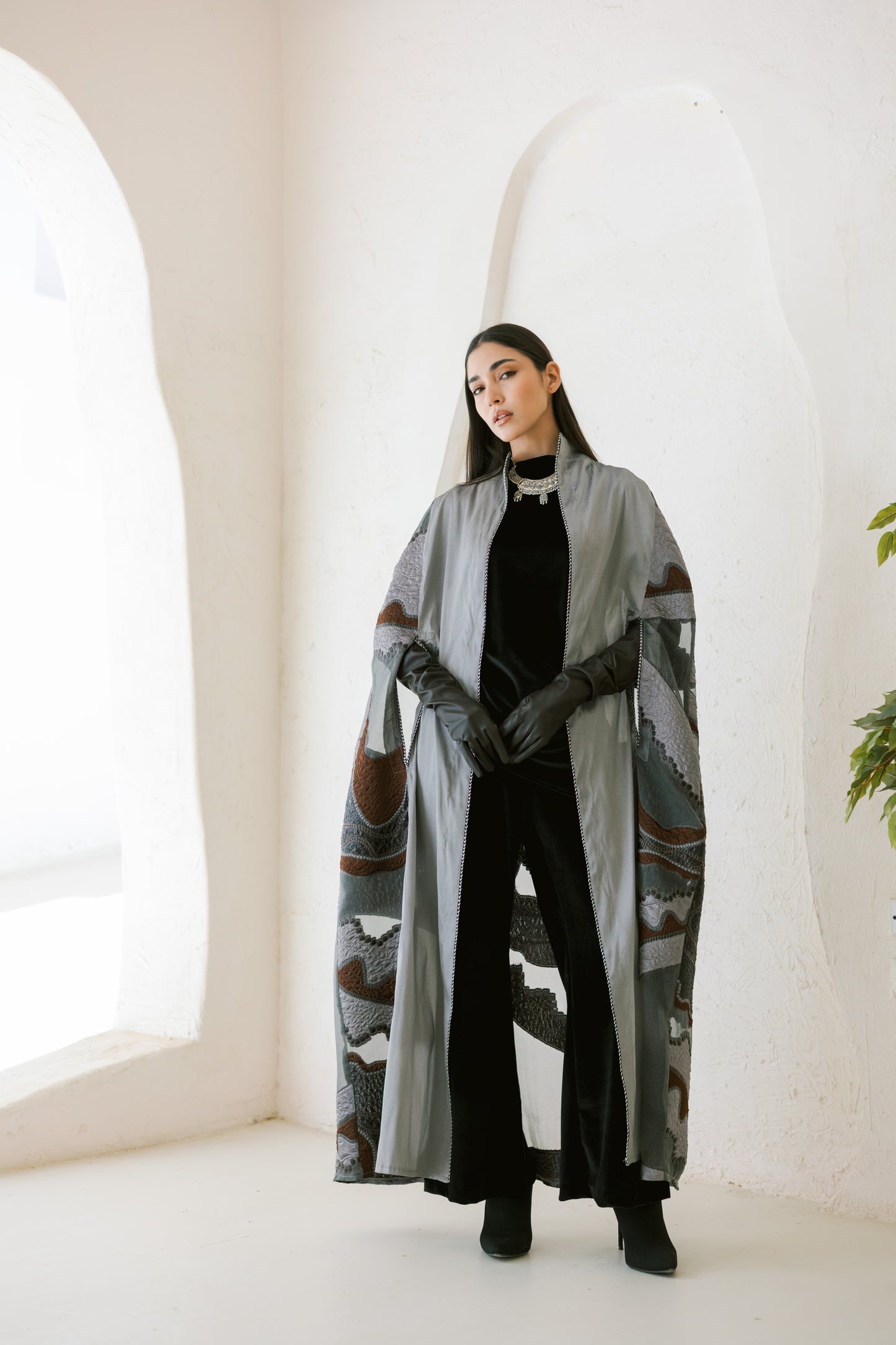 Taqwa Kaftan قفطان تَقْوى( متاح للبيع في المحل فقط)