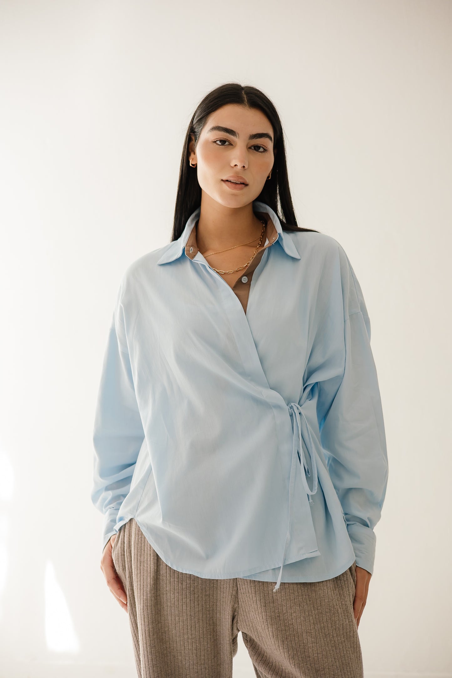 Morph shirt                                    ( comes with LEENO pin)