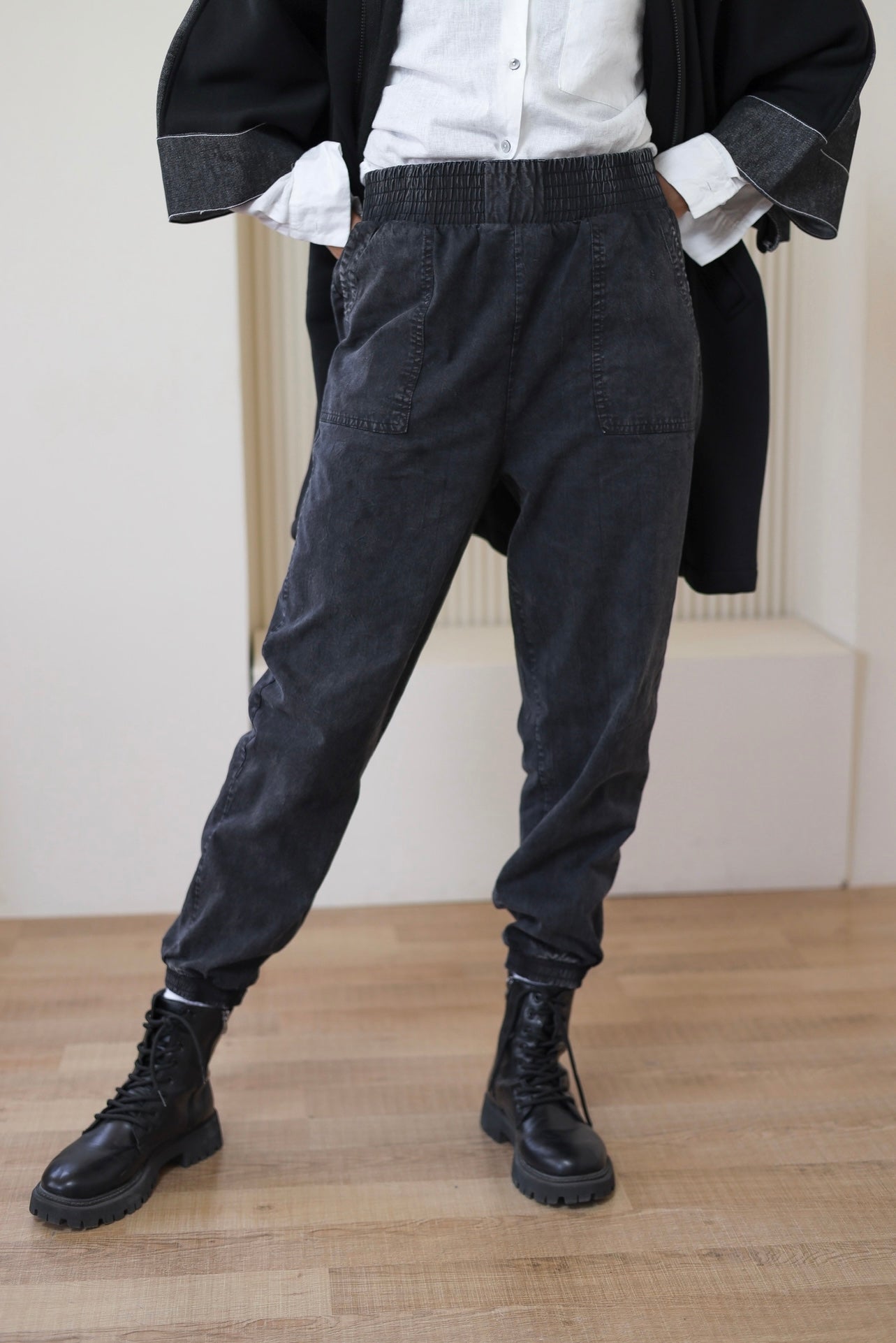 Gabardine Joggers